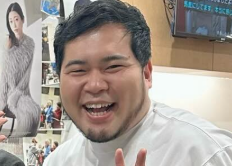 松井ケムリ