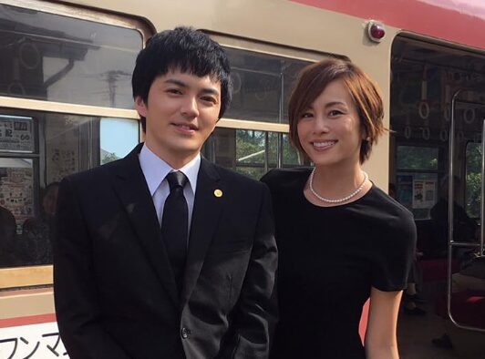 林遣都と米倉涼子
