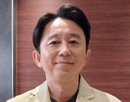 有吉弘行