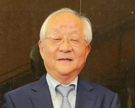 田崎史郎